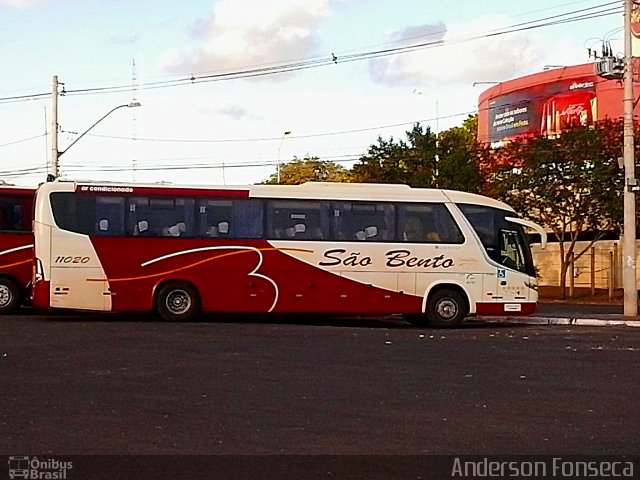 Viação São Bento Ribeirão Preto 11020 na cidade de Uberlândia, Minas Gerais, Brasil, por Anderson Gonçalves da Fonseca. Número da foto: #2569398.