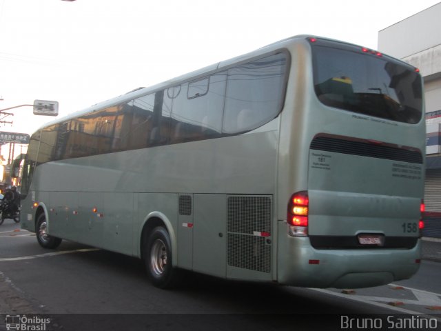 Leads Transportes 158 na cidade de Taboão da Serra, São Paulo, Brasil, por Bruno Santino. Número da foto: #2618219.