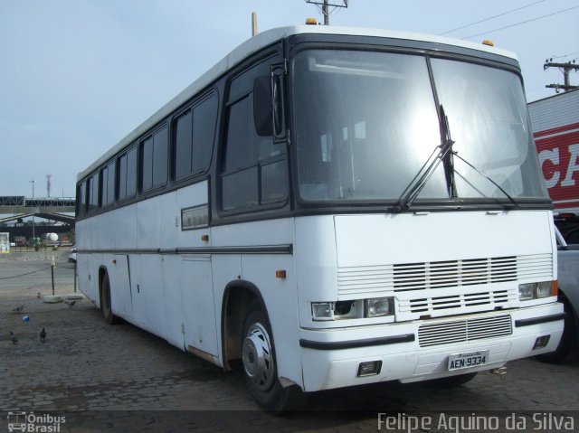 Ônibus Particulares 9334 na cidade de Curitiba, Paraná, Brasil, por Felipe Aquino da Silva. ID da foto: 2617391.