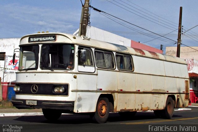 Ônibus Particulares 3421 na cidade de Assis, São Paulo, Brasil, por Francisco Ivano. Número da foto: #2572847.