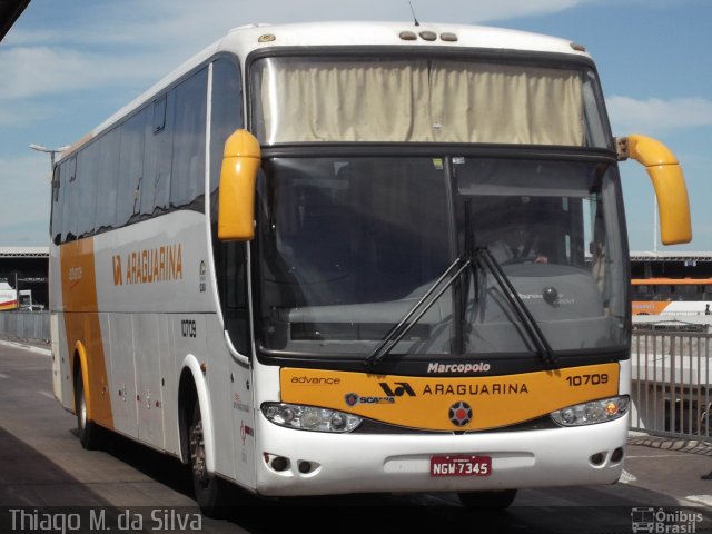 Viação Araguarina 10709 na cidade de Brasília, Distrito Federal, Brasil, por Thiago Silva . Número da foto: #2573951.