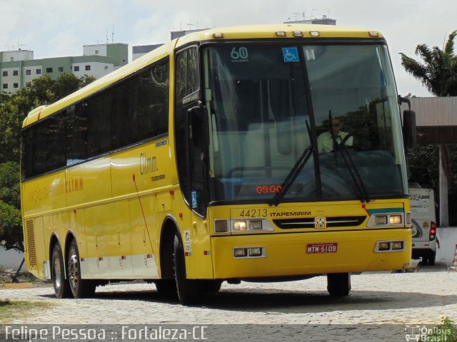 Viação Itapemirim 44213 na cidade de Fortaleza, Ceará, Brasil, por Felipe Pessoa de Albuquerque. Número da foto: #2577969.