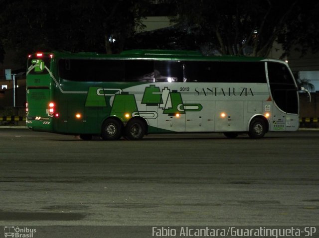 Santa Luzia Transporte e Turismo - Geneve Turismo 2012 na cidade de Aparecida, São Paulo, Brasil, por Fabio Alcantara. Número da foto: #2577745.
