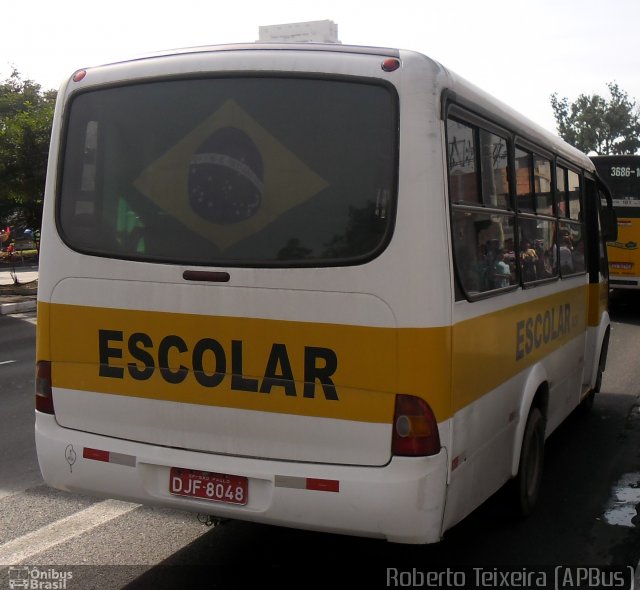 Escolares 8048 na cidade de São Paulo, São Paulo, Brasil, por Roberto Teixeira. ID da foto: 2578732.