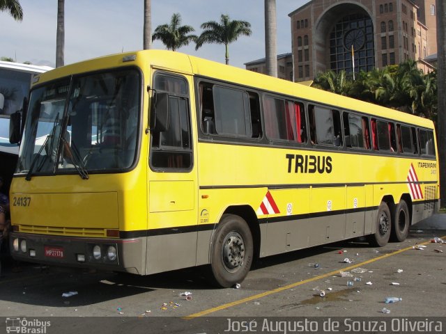 Viação Itapemirim 24137 na cidade de Aparecida, São Paulo, Brasil, por José Augusto de Souza Oliveira. Número da foto: #2577470.
