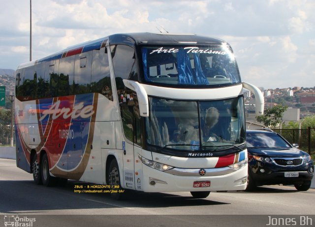 Arte Transportes e Turismo 5000 na cidade de Belo Horizonte, Minas Gerais, Brasil, por Jones Bh. Número da foto: #2578652.