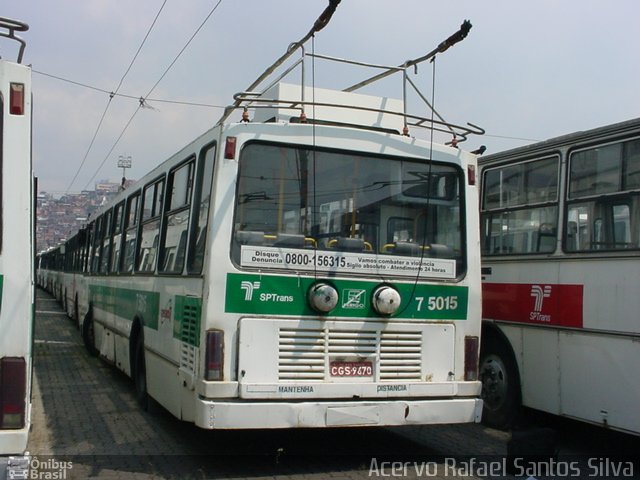 Sucata e Desmanches 7 5015 na cidade de São Paulo, São Paulo, Brasil, por Rafael Santos Silva. ID da foto: 2620920.