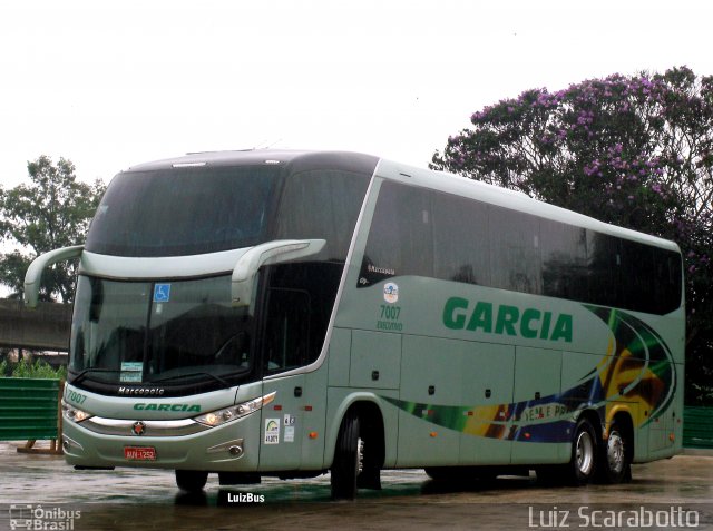 Viação Garcia 7007 na cidade de Curitiba, Paraná, Brasil, por Luiz Scarabotto . ID da foto: 2644561.