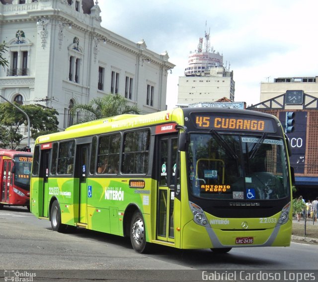 Santo Antônio Transportes Niterói 2.2.033 na cidade de Niterói, Rio de Janeiro, Brasil, por Gabriel Cardoso Lopes. ID da foto: 2648776.