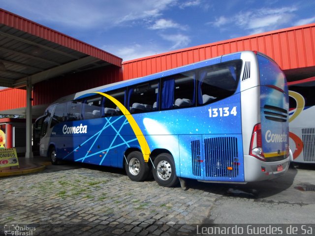 Viação Cometa 13134 na cidade de Guaratinguetá, São Paulo, Brasil, por Leonardo Guedes de Sá. Número da foto: #2650267.
