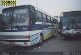 Santa Luzia Transportes Rodoviários 1701 na cidade de Aparecida, São Paulo, Brasil, por Cleiton Cassio. Número da foto: #:id.
