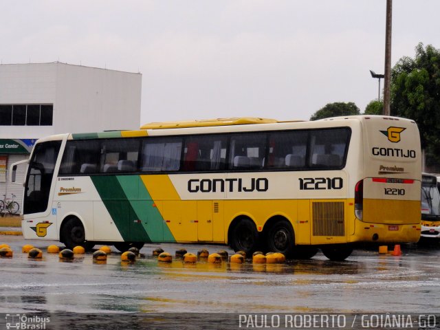 Empresa Gontijo de Transportes 12210 na cidade de Goiânia, Goiás, Brasil, por Paulo Roberto de Morais Amorim. ID da foto: 2622705.