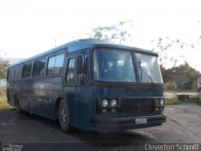 Motorhomes 946 na cidade de Santa Maria, Rio Grande do Sul, Brasil, por Cleverton Schmitt. Número da foto: #2656700.