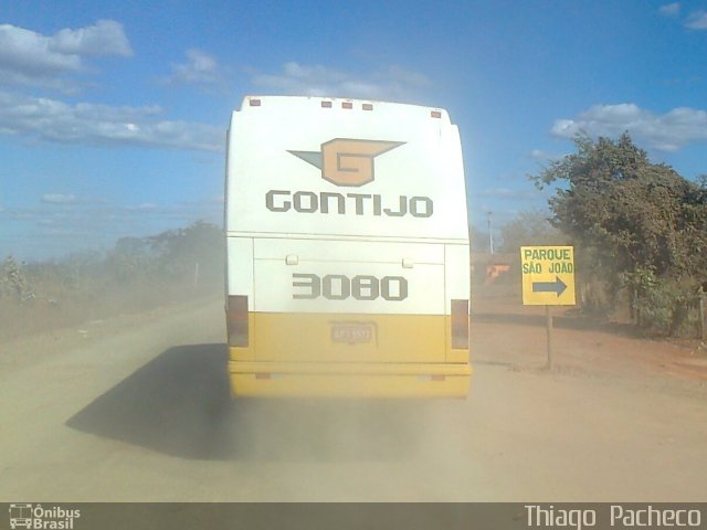 Empresa Gontijo de Transportes 3080 na cidade de São João das Missões, Minas Gerais, Brasil, por Thiago  Pacheco. ID da foto: 2656648.