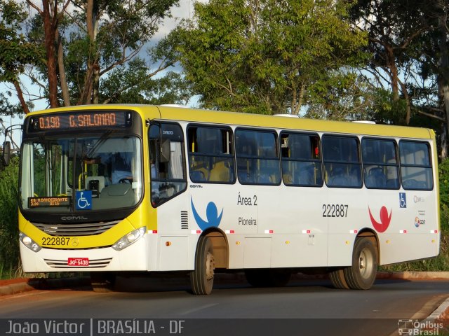 Viação Pioneira 222887 na cidade de Brasília, Distrito Federal, Brasil, por João Victor. ID da foto: 2659799.