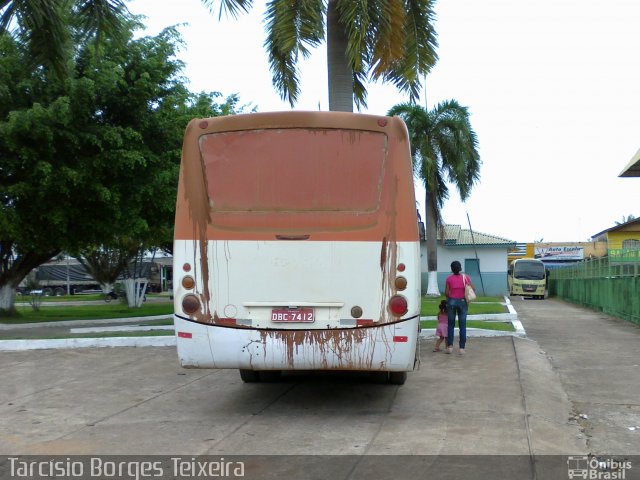 Ônibus Particulares dbc7412 na cidade de Breu Branco, Pará, Brasil, por Tarcísio Borges Teixeira. ID da foto: 2661338.