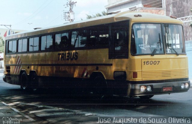 Viação Itapemirim 16007 na cidade de São Paulo, São Paulo, Brasil, por José Augusto de Souza Oliveira. ID da foto: 2662765.