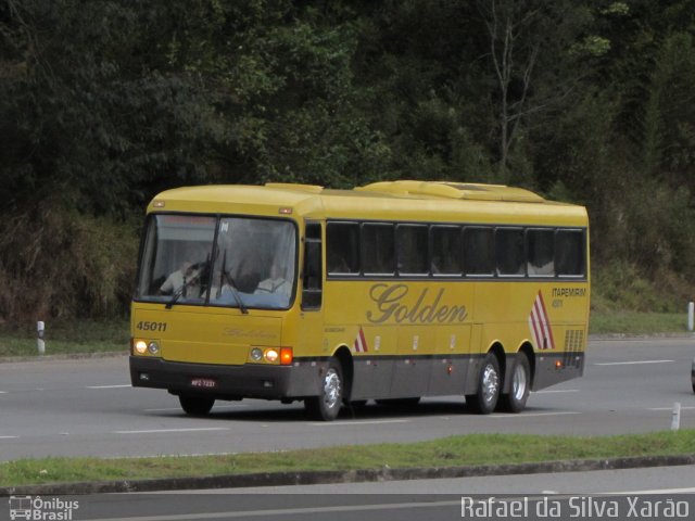 Viação Itapemirim 45011 na cidade de Petrópolis, Rio de Janeiro, Brasil, por Rafael da Silva Xarão. ID da foto: 2667960.