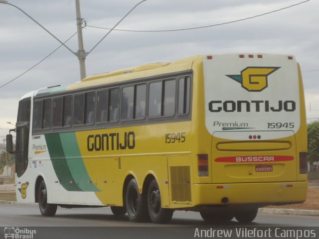 Empresa Gontijo de Transportes 15945 na cidade de Pirapora, Minas Gerais, Brasil, por Andrew Campos. ID da foto: 2669705.