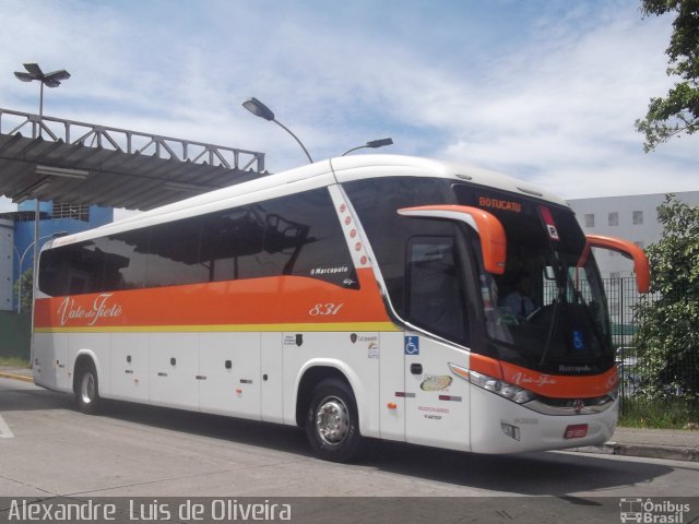 Viação Vale do Tietê 831 na cidade de São Paulo, São Paulo, Brasil, por Alexandre  Luis de Oliveira. Número da foto: #2672032.