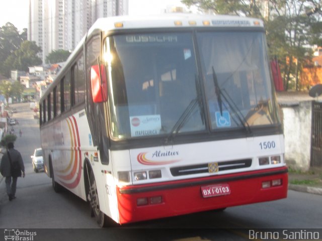 Alnitur 1500 na cidade de Taboão da Serra, São Paulo, Brasil, por Bruno Santino. Número da foto: #2677502.