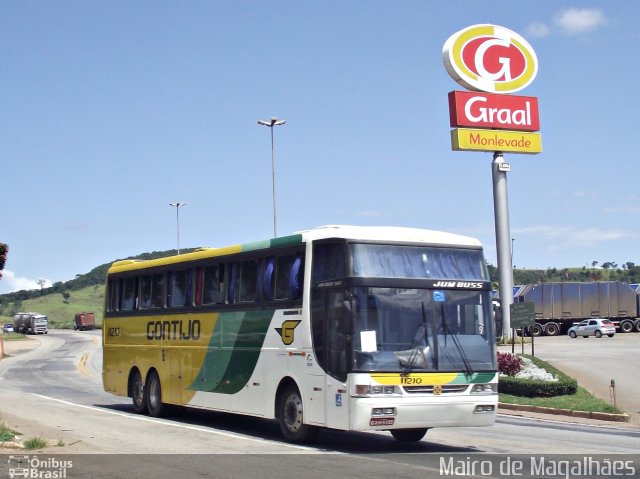 Empresa Gontijo de Transportes 11210 na cidade de João Monlevade, Minas Gerais, Brasil, por Mairo de Magalhães. Número da foto: #2678081.