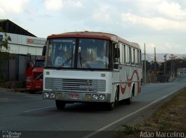 Ônibus Particulares GKL-6824 na cidade de Belo Horizonte, Minas Gerais, Brasil, por Adão Raimundo Marcelino. ID da foto: 2680280.