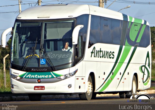 Antunes 5710 na cidade de Araxá, Minas Gerais, Brasil, por Lucas Borges . Número da foto: #2625877.