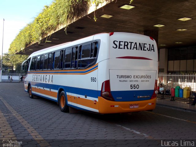 Viação Sertaneja 550 na cidade de Belo Horizonte, Minas Gerais, Brasil, por Lucas Lima. Número da foto: #2627080.