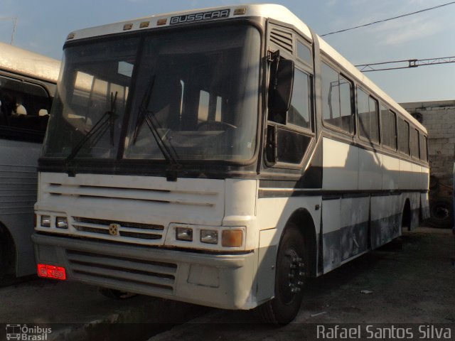 Sucata e Desmanches 4508 na cidade de Itapecerica da Serra, São Paulo, Brasil, por Rafael Santos Silva. Número da foto: #2628443.