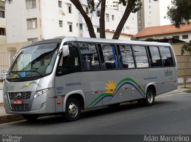 Actur Viagens 1031 na cidade de Belo Horizonte, Minas Gerais, Brasil, por Adão Raimundo Marcelino. ID da foto: 2633859.