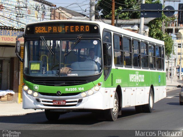 Viação Vera Cruz RJ 205.104 na cidade de Rio de Janeiro, Rio de Janeiro, Brasil, por Marcos Pedrazzi. ID da foto: 2634069.