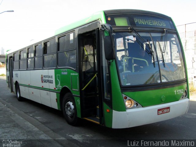 Viação Santa Brígida 1 1762 na cidade de São Paulo, São Paulo, Brasil, por Luiz Fernando Maximo. ID da foto: 2635027.