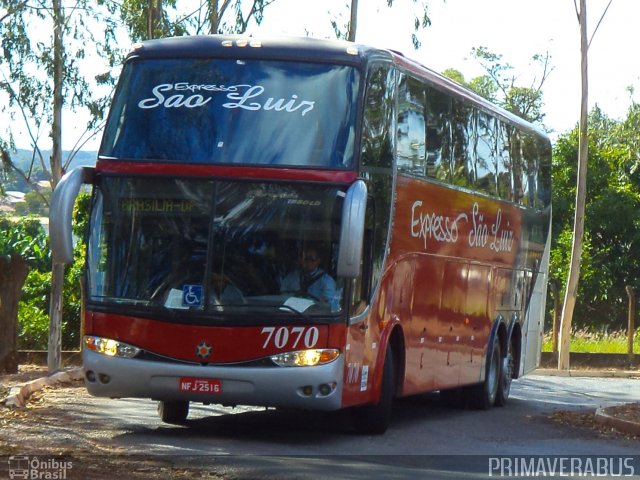 Expresso São Luiz 7070 na cidade de Cuiabá, Mato Grosso, Brasil, por Alexandre Rodrigo. Número da foto: #2681416.