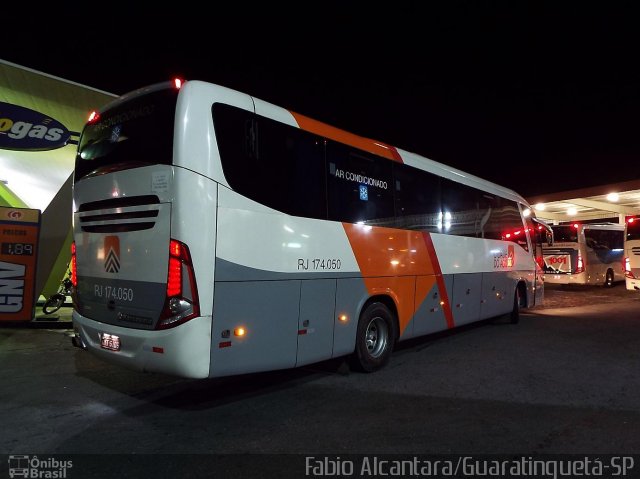 Viação Cidade do Aço RJ 174.050 na cidade de Guaratinguetá, São Paulo, Brasil, por Fabio Alcantara. Número da foto: #2702960.
