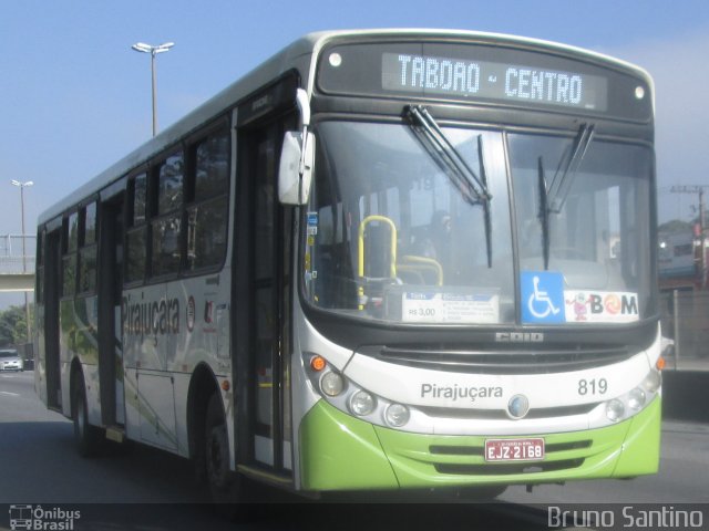 Viação Pirajuçara 819 na cidade de Taboão da Serra, São Paulo, Brasil, por Bruno Santino. ID da foto: 2703350.