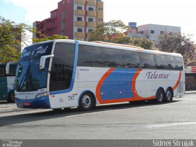 Telestur Locadora 787 na cidade de Aparecida, São Paulo, Brasil, por Sidnei Machado Strujak. ID da foto: 2708290.