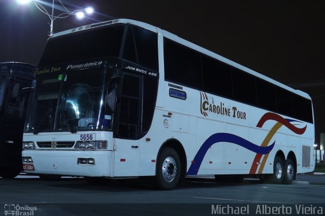 Caroline Tour 5656 na cidade de Barueri, São Paulo, Brasil, por Michael  Alberto Vieira. Número da foto: #2709094.