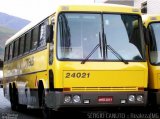 Viação Itapemirim 24021 na cidade de Manhuaçu, Minas Gerais, Brasil, por Sérgio A.  B.  Canuto. Número da foto: #2709946.