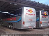 Expresso de Prata 69028 na cidade de Botucatu, São Paulo, Brasil, por Alexandre  Luis de Oliveira. Número da foto: #2713081.
