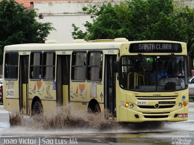 Viação Abreu 54-011 na cidade de São Luís, Maranhão, Brasil, por João Victor. Número da foto: #2718582.