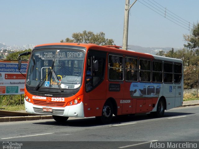 Laguna Auto Ônibus 23053 na cidade de Contagem, Minas Gerais, Brasil, por Adão Raimundo Marcelino. ID da foto: 2718290.