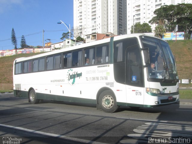 Coutinho Transporte 0176 na cidade de Taboão da Serra, São Paulo, Brasil, por Bruno Santino. Número da foto: #2717804.