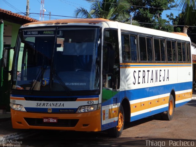 Viação Sertaneja 430 na cidade de Urucuia, Minas Gerais, Brasil, por Thiago  Pacheco. Número da foto: #2683100.