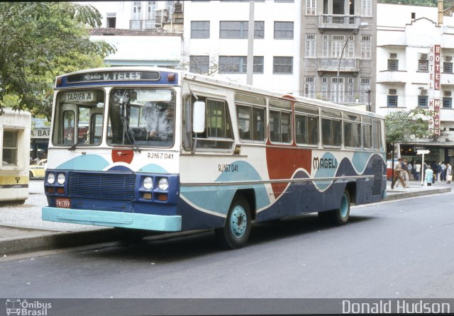 Transportes Mageli RJ167.041 na cidade de Rio de Janeiro, Rio de Janeiro, Brasil, por Donald Hudson. Número da foto: #2682844.