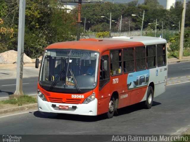 Transvia Transporte Coletivo 32065 na cidade de Contagem, Minas Gerais, Brasil, por Adão Raimundo Marcelino. ID da foto: 2720378.