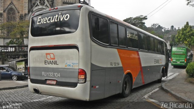 Evanil Transportes e Turismo RJ 132.104 na cidade de Petrópolis, Rio de Janeiro, Brasil, por Zé Ricardo Reis. Número da foto: #2721345.
