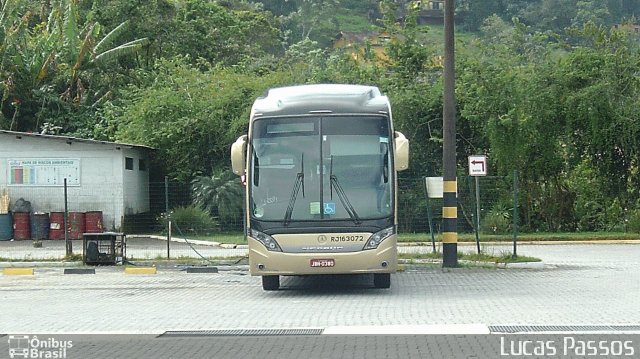 Transportes Única Petrópolis RJ 163.072 na cidade de Petrópolis, Rio de Janeiro, Brasil, por Lucas Passos. Número da foto: #2725564.