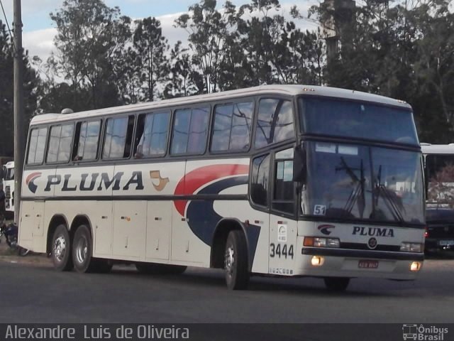 Pluma Conforto e Turismo 3444 na cidade de Botucatu, São Paulo, Brasil, por Alexandre  Luis de Oliveira. ID da foto: 2727756.