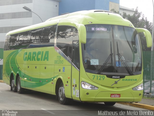 Viação Garcia 7129 na cidade de São Paulo, São Paulo, Brasil, por Matheus de Melo Bento. Número da foto: #2727456.